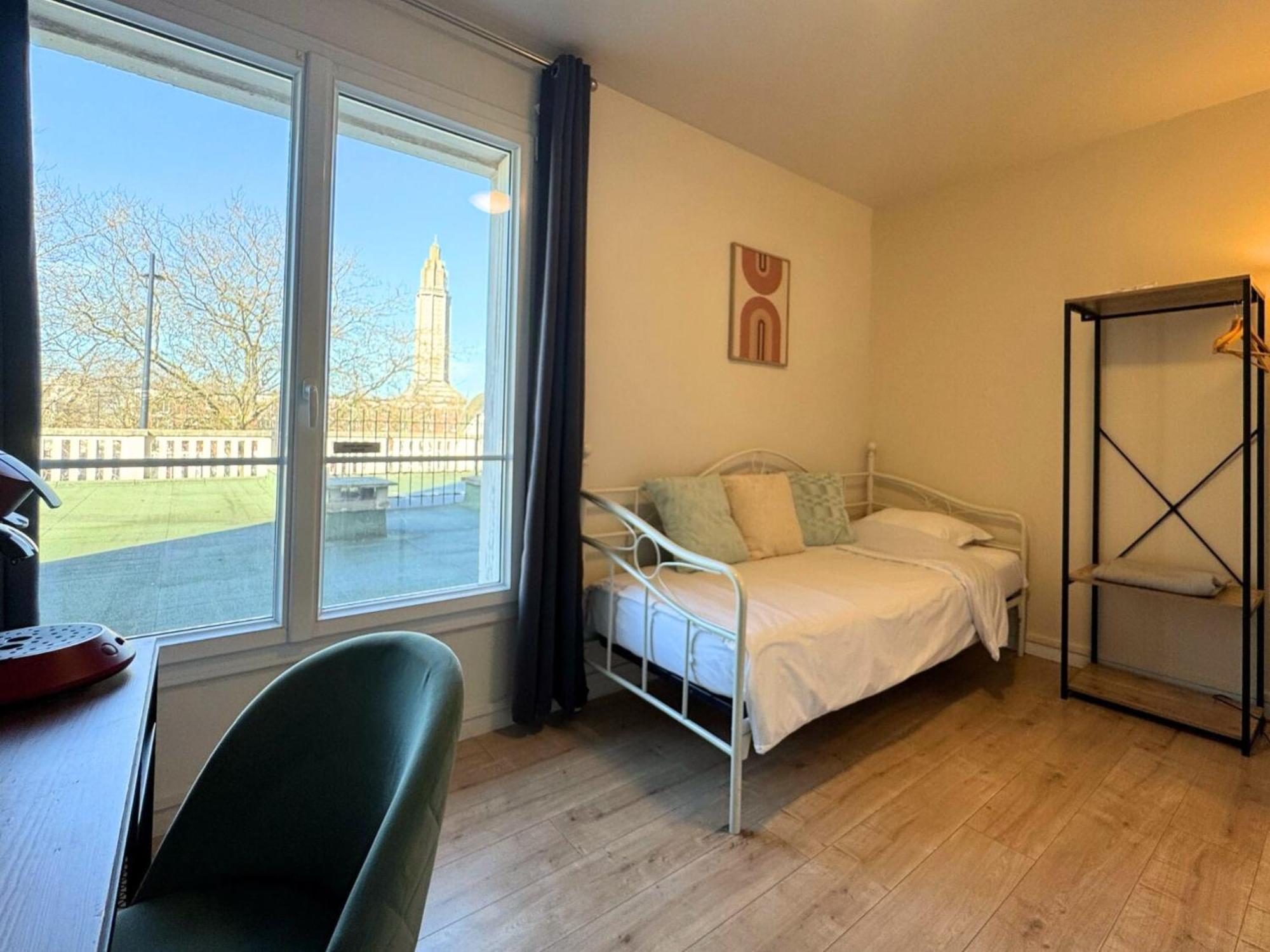 L'Escale Appartements Et Suites En Bord De Mer Le Havre Exteriör bild