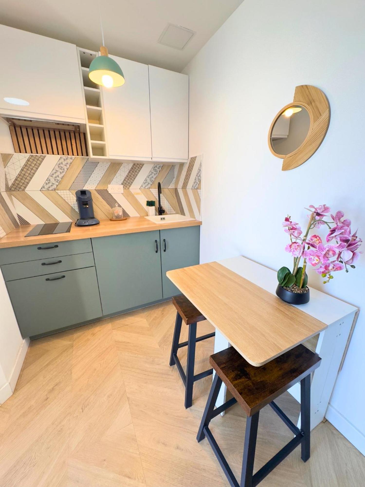 L'Escale Appartements Et Suites En Bord De Mer Le Havre Exteriör bild